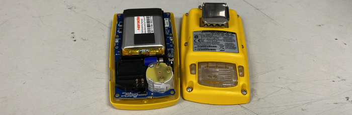 Batterie au lithium dans un détecteur de gaz portable Honeywell